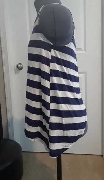 Open Back Striped Shirt - Picture 3 of 5